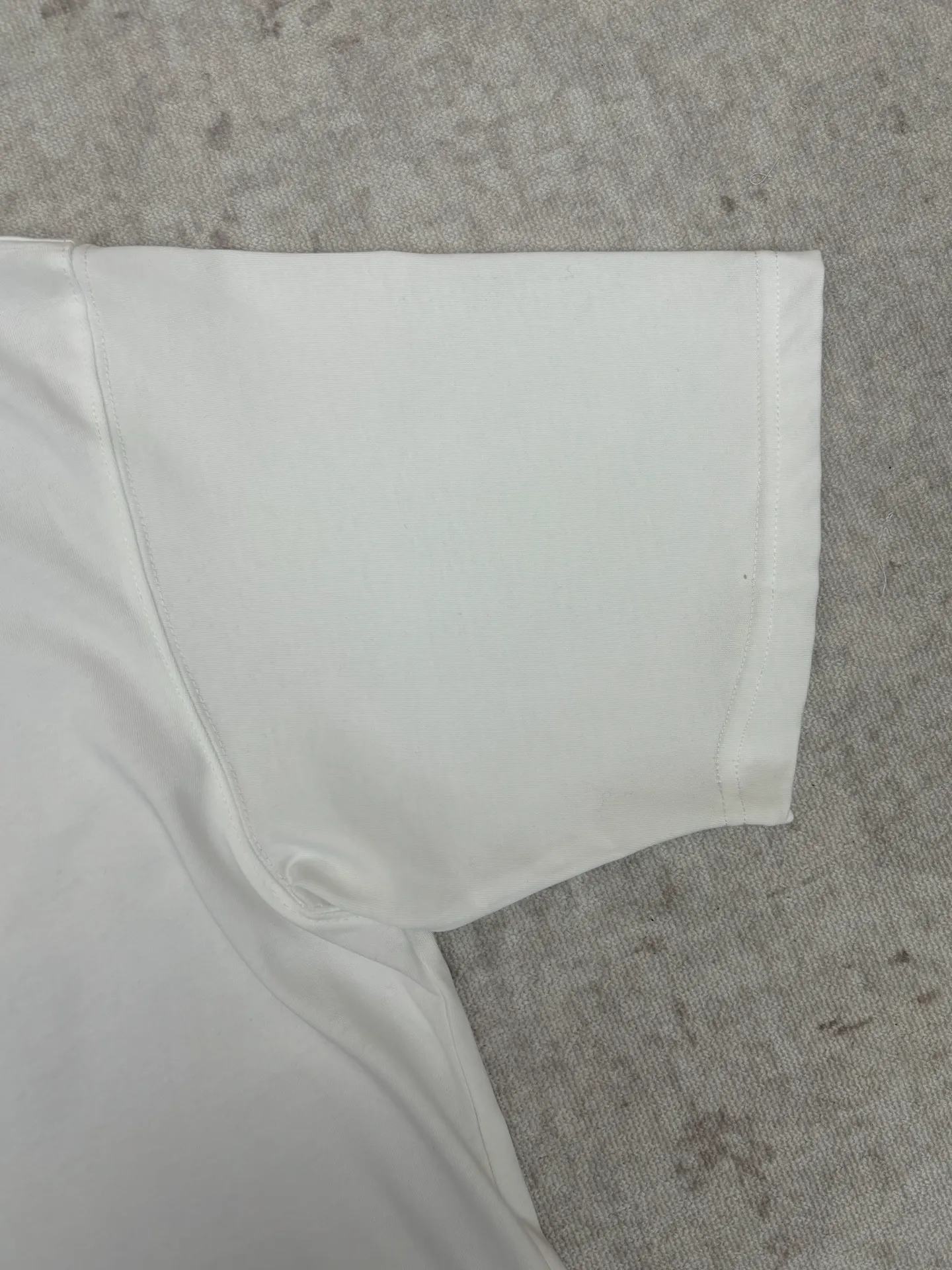 26ss New Arrival T Sizes：XS. S. M. L
